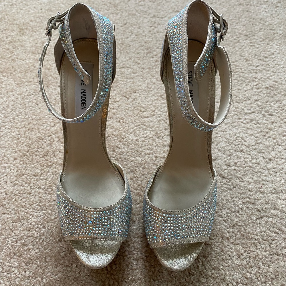 Stunning Steve Madden Heels